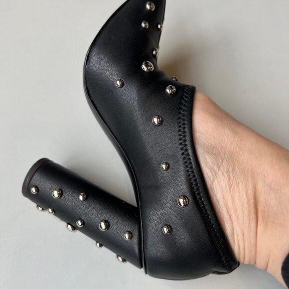 Giuseppe Zanotti studded leather ankle booties - Picture 6 of 8